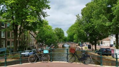 Descubriendo la Encantadora Ámsterdam