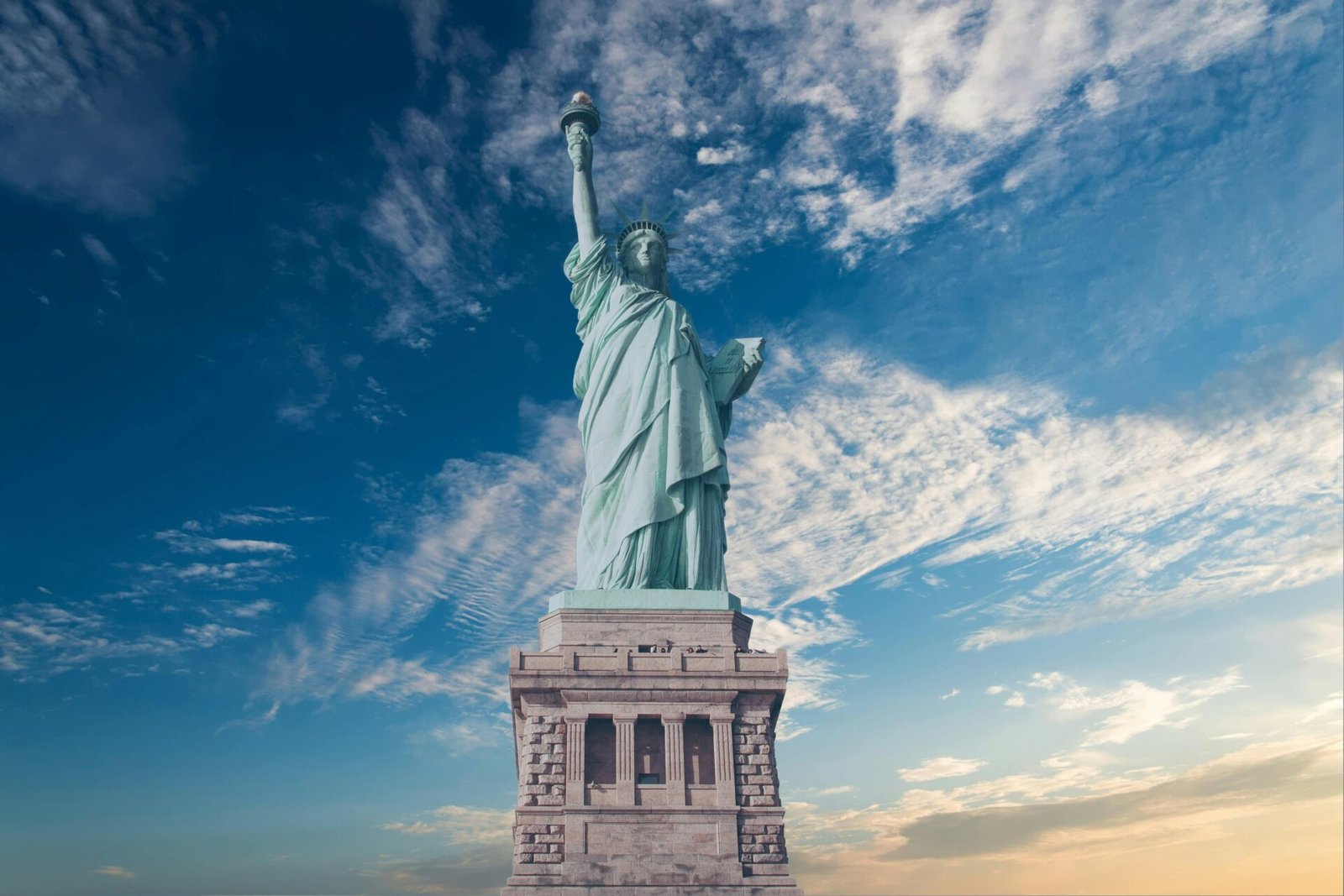 New York Complete Guide: What to Do & Where to Stay